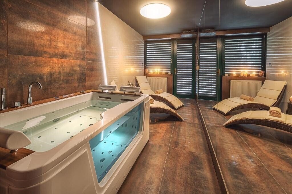 Зображення Tri Studnicky 4*