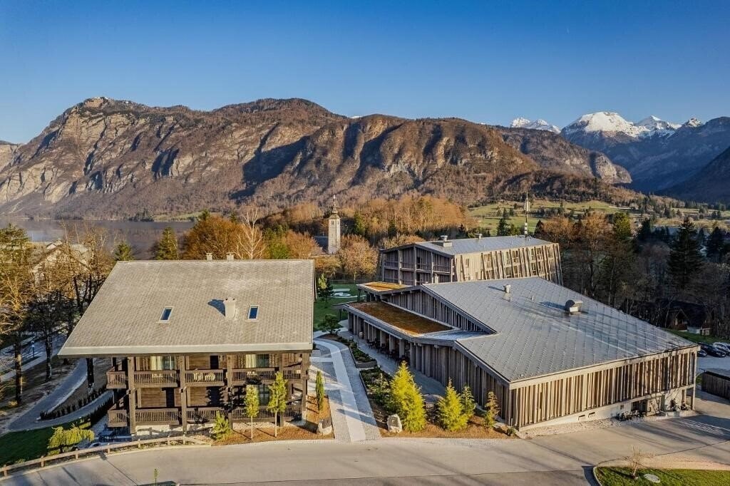 Фотография Hotel Bohinj 4*
