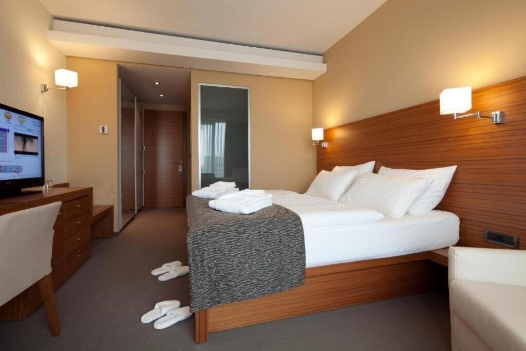 Фото Bohinj Eco Hotel 4*