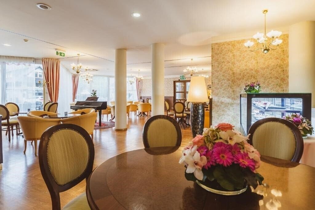 Зображення Ramada Hotel & Suites 4*