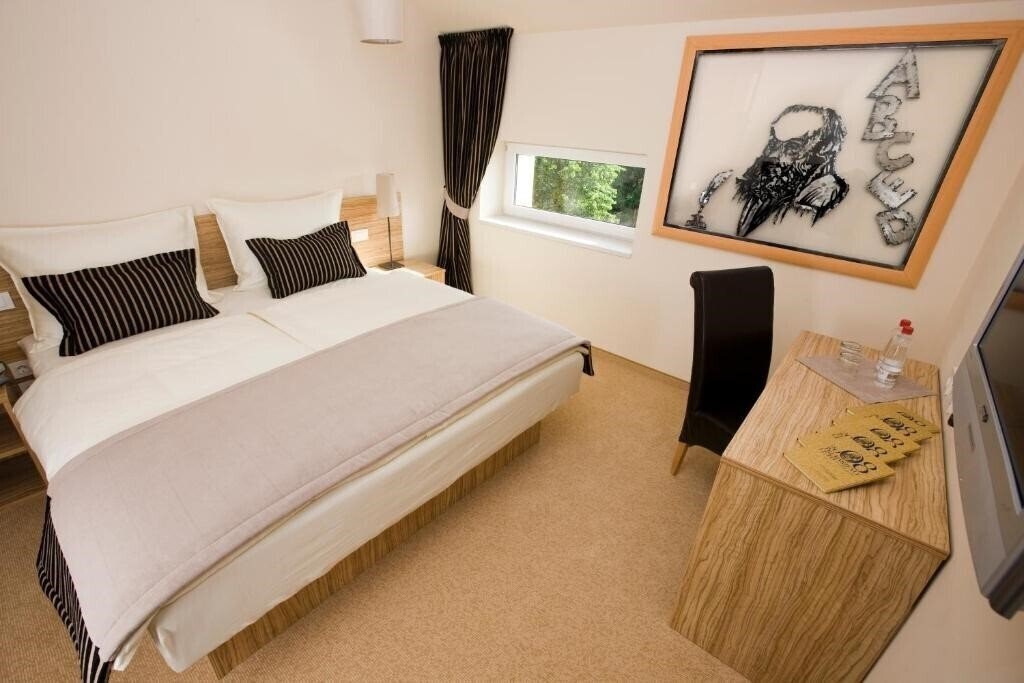 Фото Ambient 3*