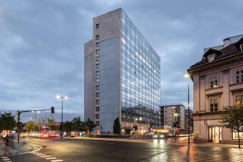 Фото Lev Hotel 4*
