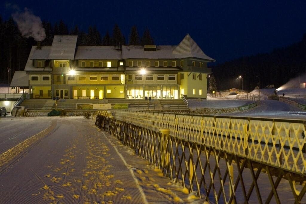 Изображение Center 3*