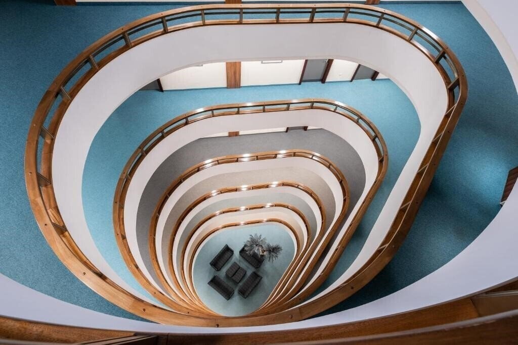 Фото Eurostars Uhotel 4*