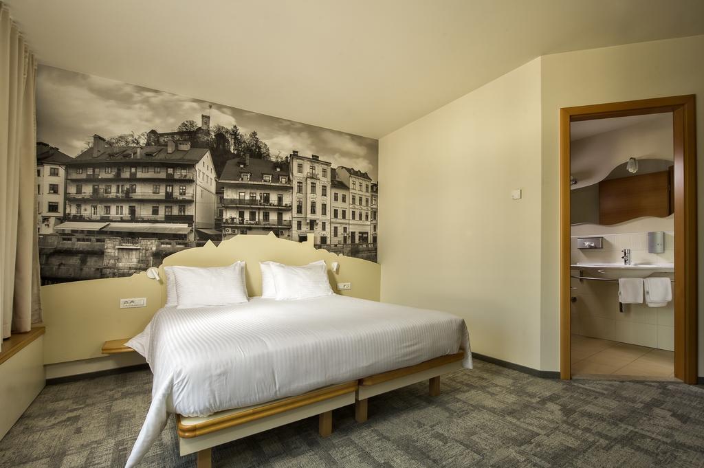 Зображення City Hotel 3*