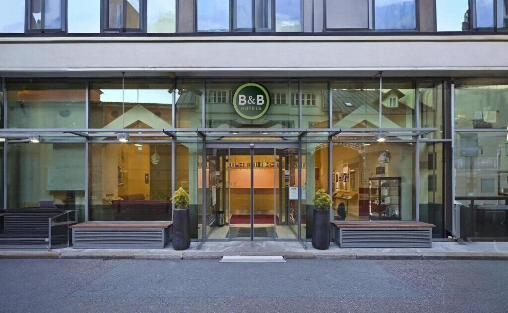 Фото B&B Hotel Maribor Orel 3*