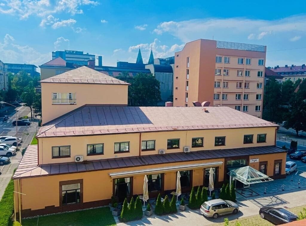 Картинка Piramida 4*