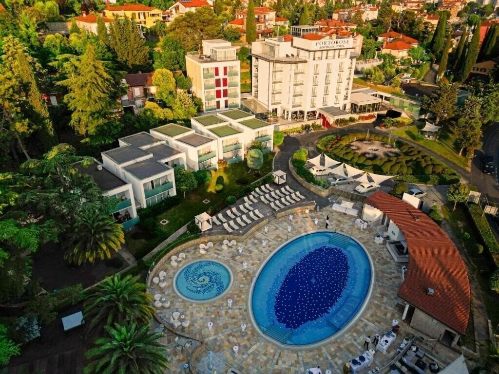 Отель Boutique Hotel Portorose 4*
