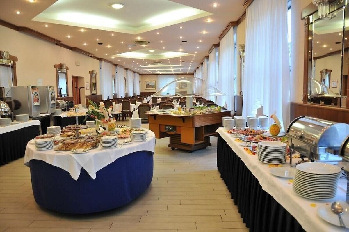 Зображення Hotel Slovenija 4*