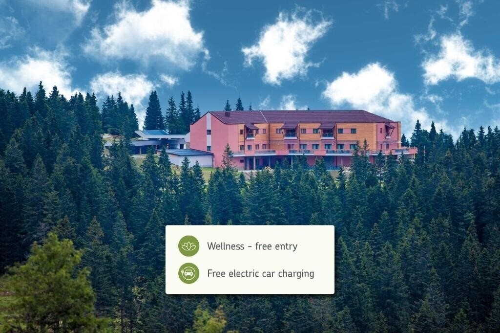 Готель Natura Hotel 4*