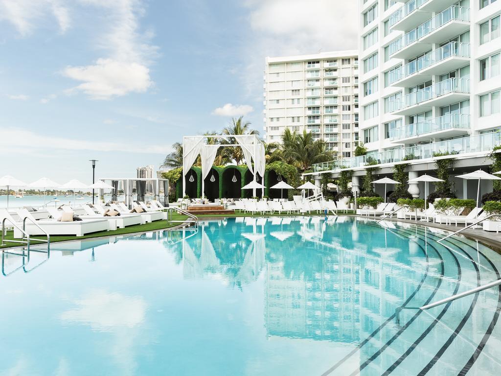 Отель Mondrian South Beach 4*