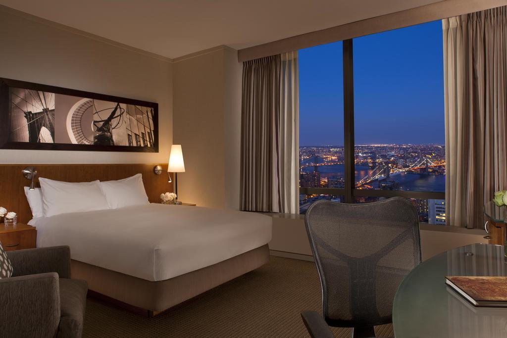 Фото Millenium Hilton 4*