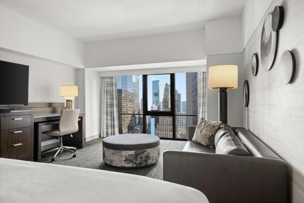 Фото New York Marriott Marquis Hotel 4*