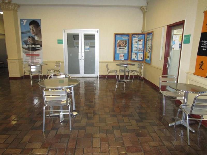 Фото Ymca Flushing - Shared Bath - Bano Compartido 1*