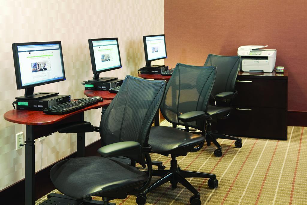 Фотография Doubletree By Hilton Nyc - Financial District 4*