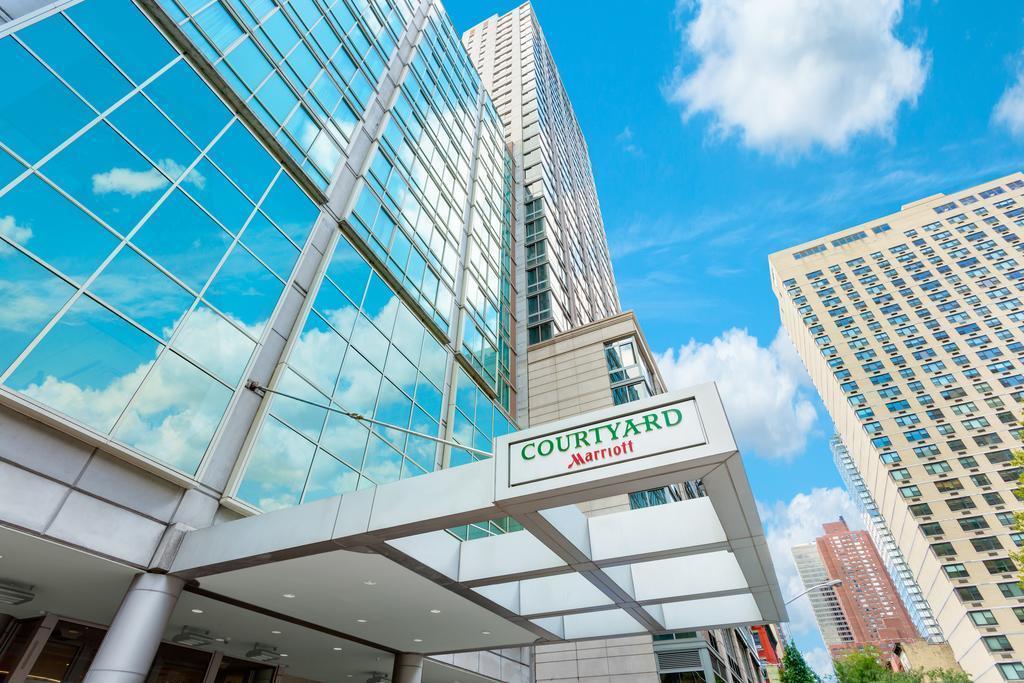Готель Courtyard New York Manhattan / Upper East Side 3*