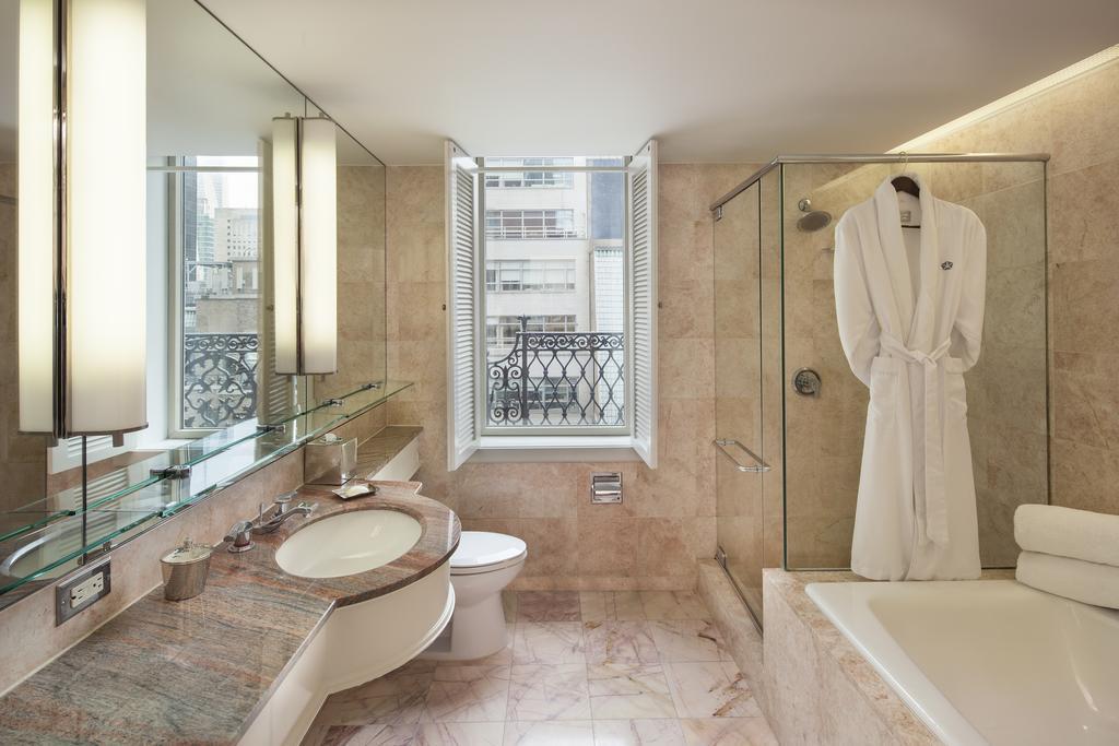 Фото Omni Berkshire Place 4*