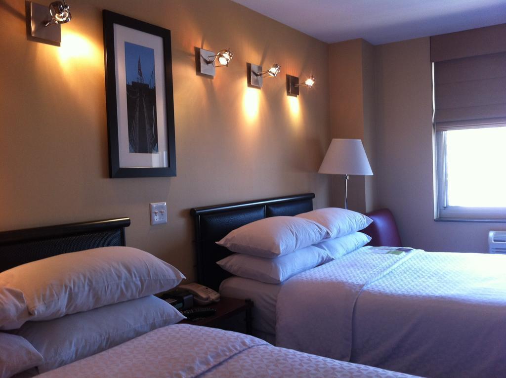 Картинка Four Points By Sheraton Manhattan Soho Village 3*