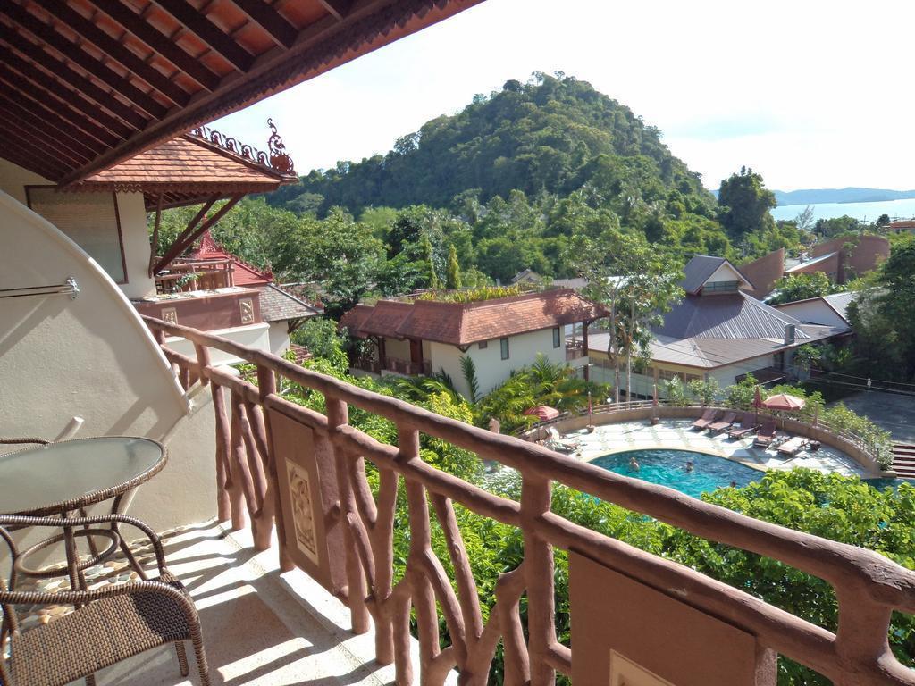 Отель Anyavee Ao Nang Bay Resort 3*