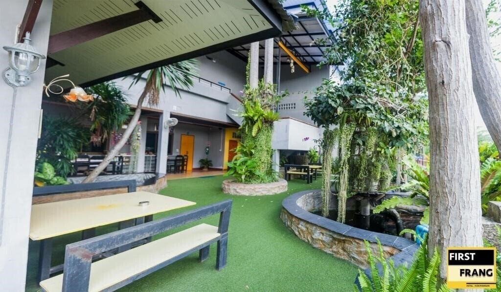 Зображення First And Frang Hotel 2*