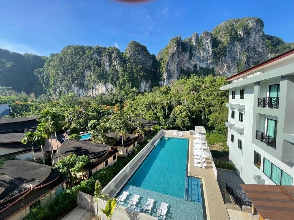 Готель Keereen Resort Ao Nang 4*
