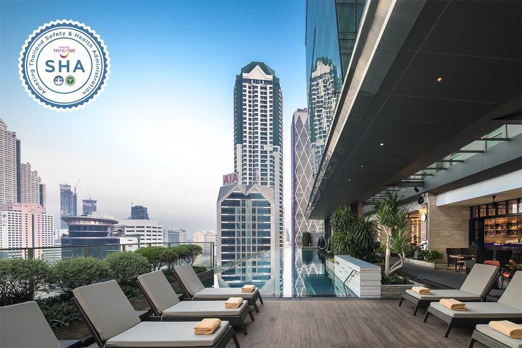 Готель Eastin Grand Hotel Sathorn 5*