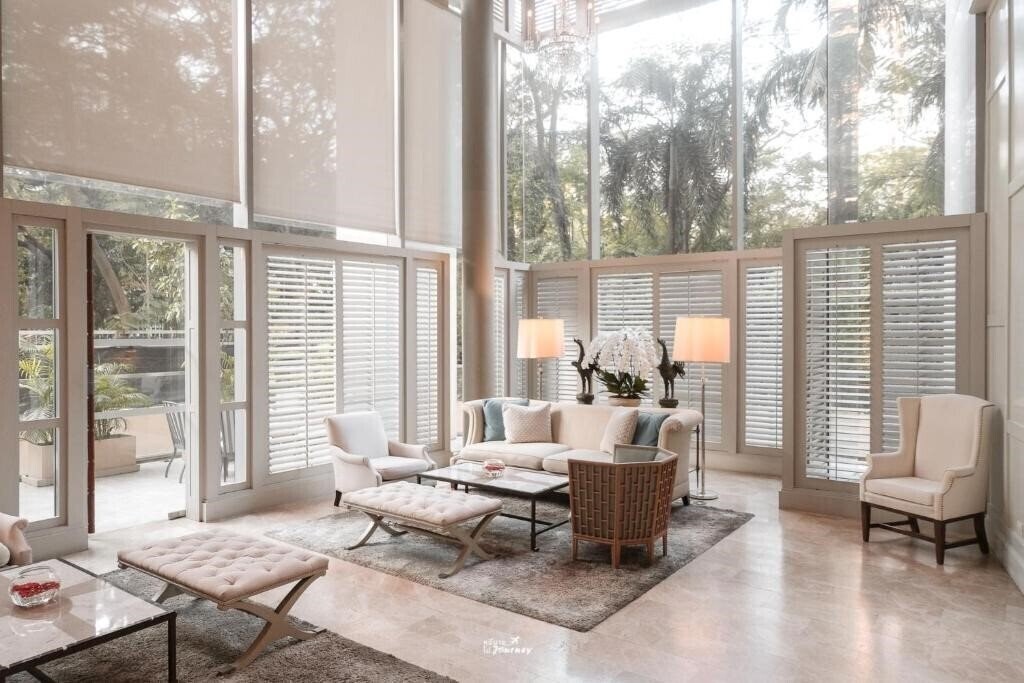 Готель Oriental Residence Bangkok 5*