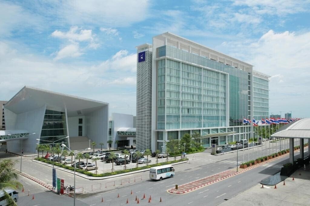 Фото Novotel Bangkok Impact 4*