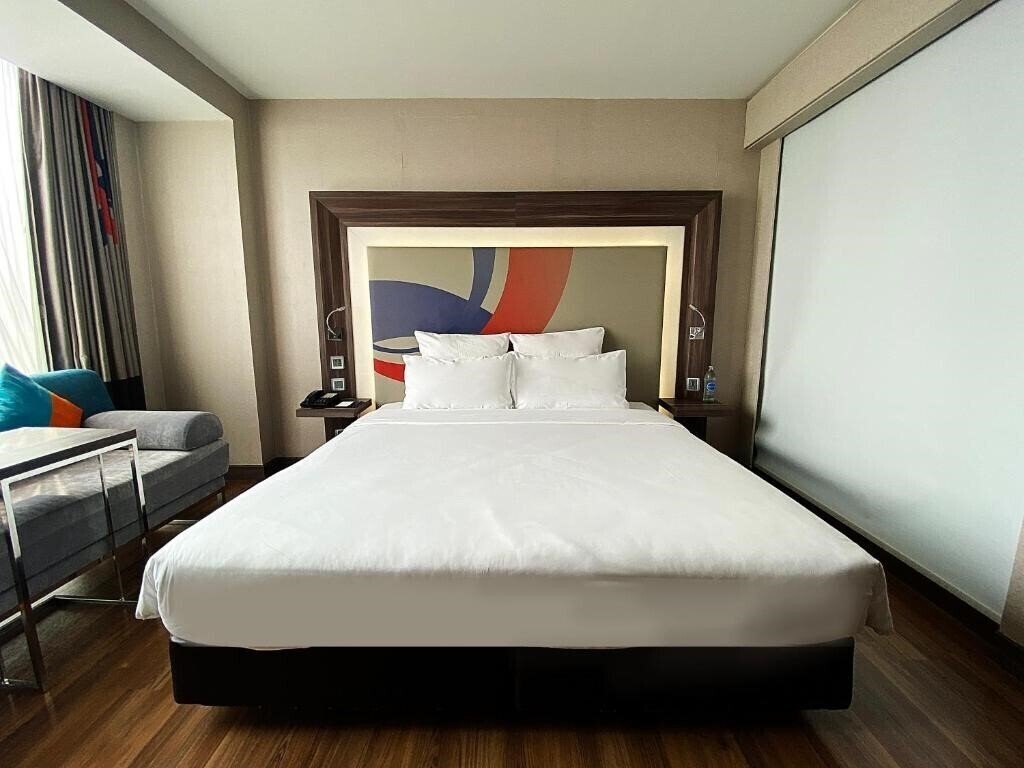 Фотографія Novotel Bangkok Impact 4*