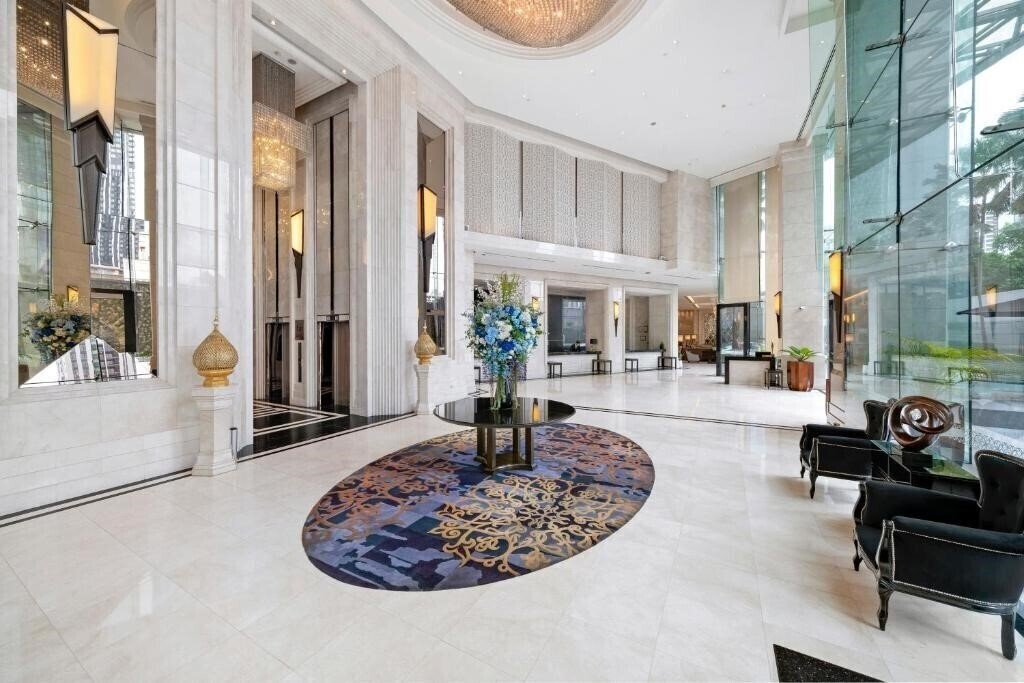 Картинка Grande Centre Point Sukhumvit-Terminal 21 4*