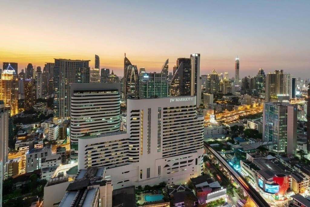 Готель JW Marriott Hotel Bangkok 5*