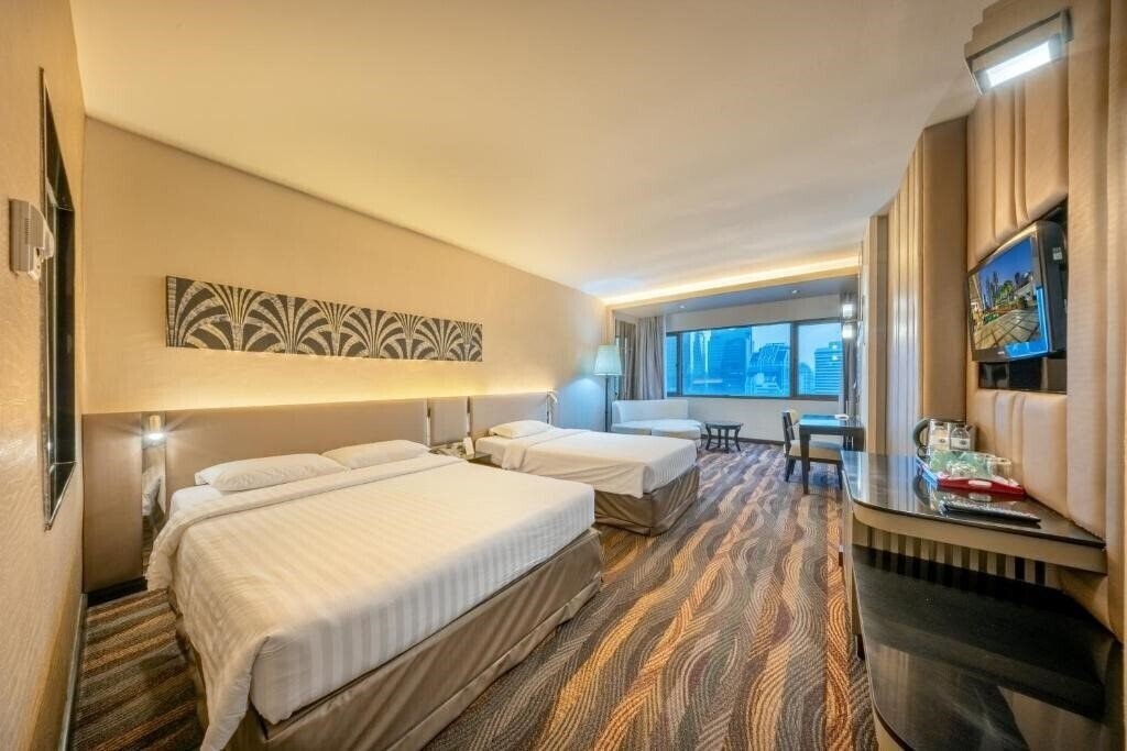 Отель Royal Benja Hotel 4*