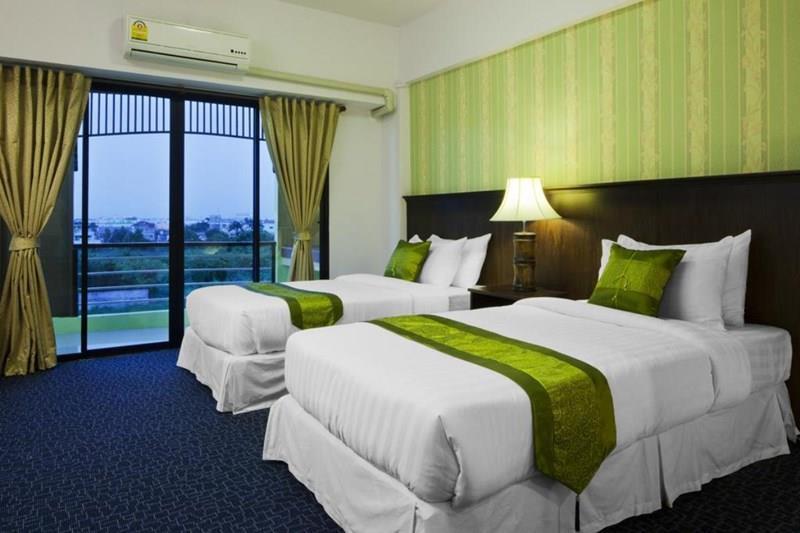 Фотографія Siam Place Airport 3*