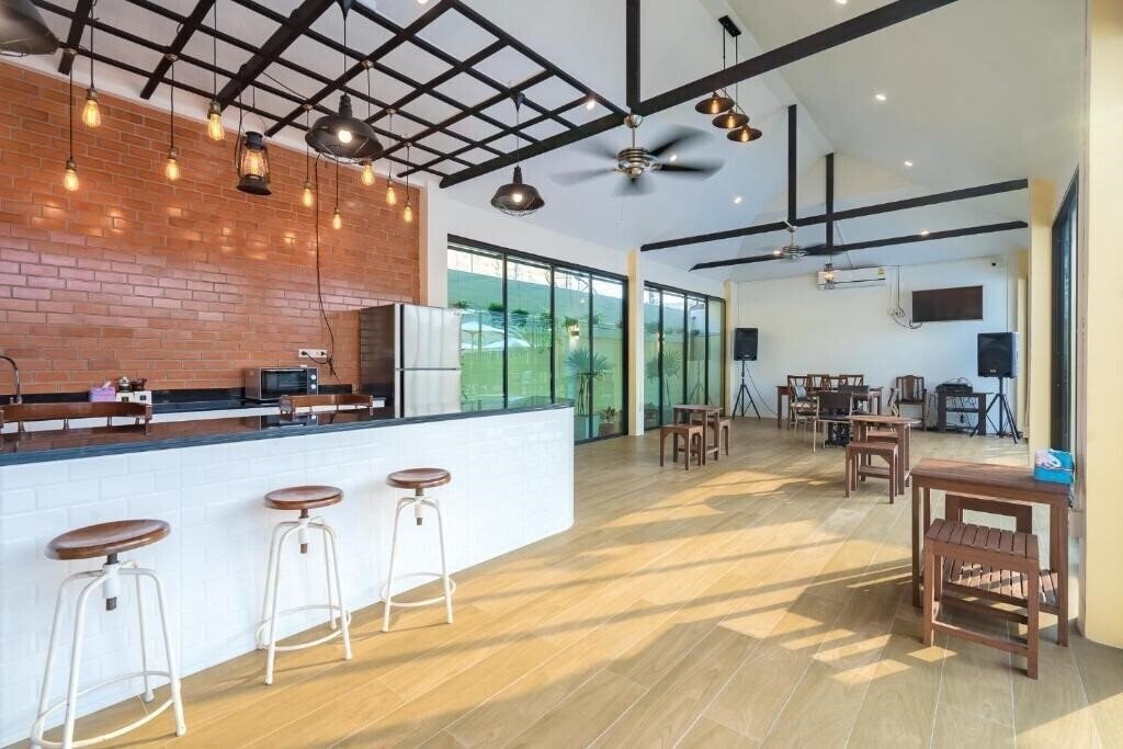 Картинка Suphan Lake Hometel 3*