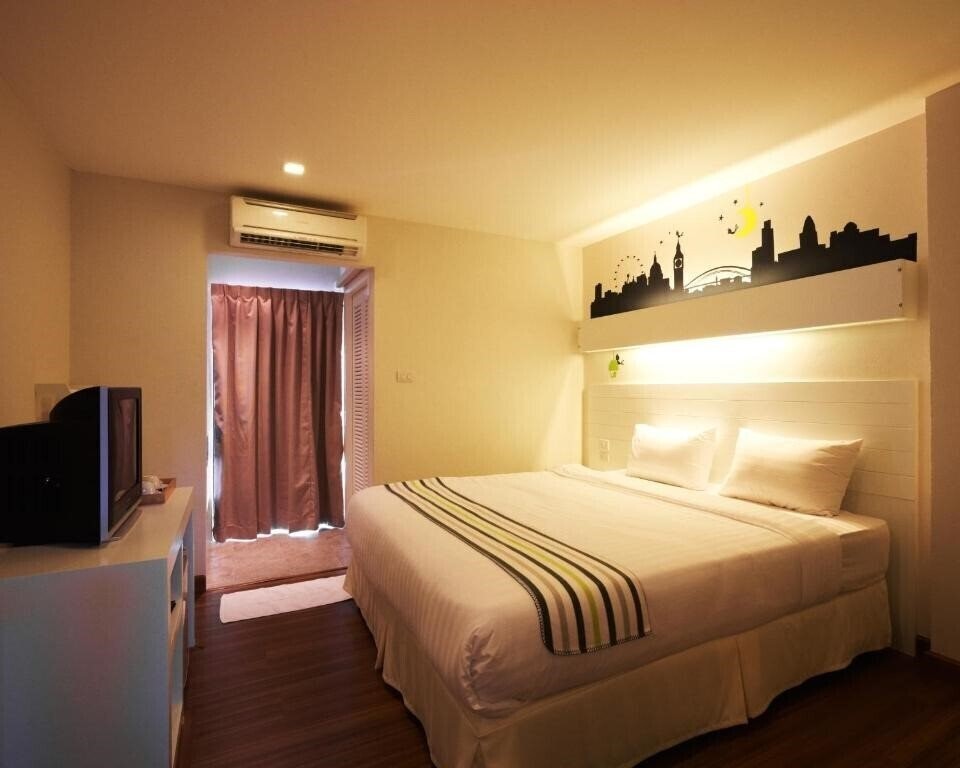 Картинка Phoenix Hotel 3*