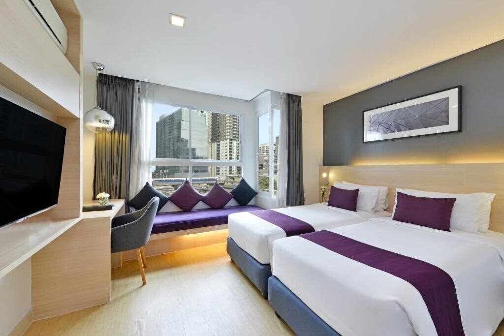 Фото Arize Hotel Sukhumvit 4*