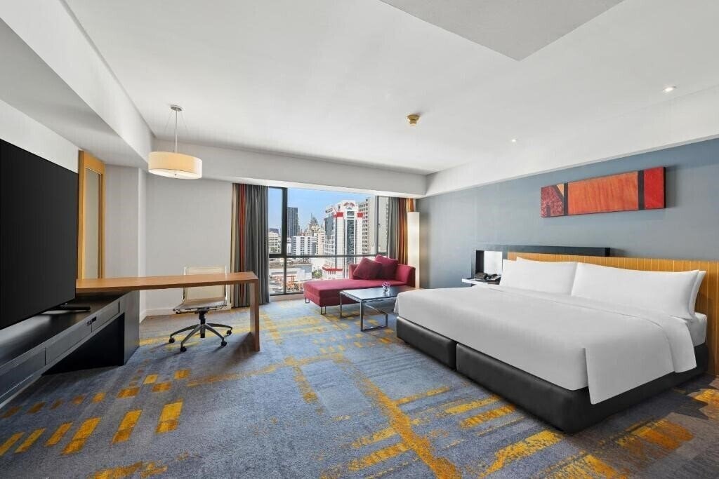 Отель Belaire Bangkok 4*