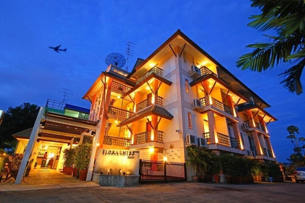Готель Floral Shire Resort 3*
