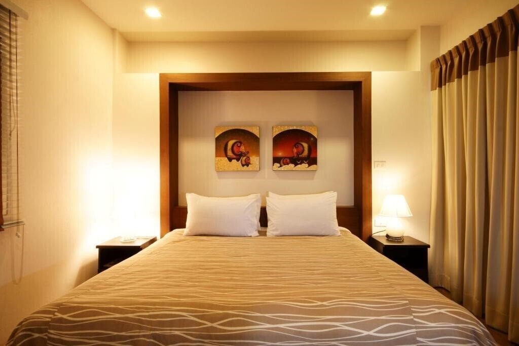 Фотографія I Residence Sathorn 3*