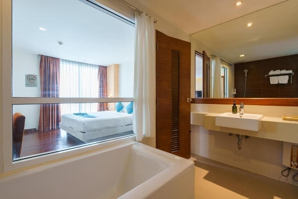 Фотография Lantana Resort 3*