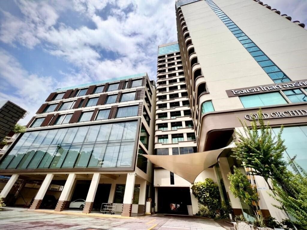 Отель Gold Orchid Bangkok 3*