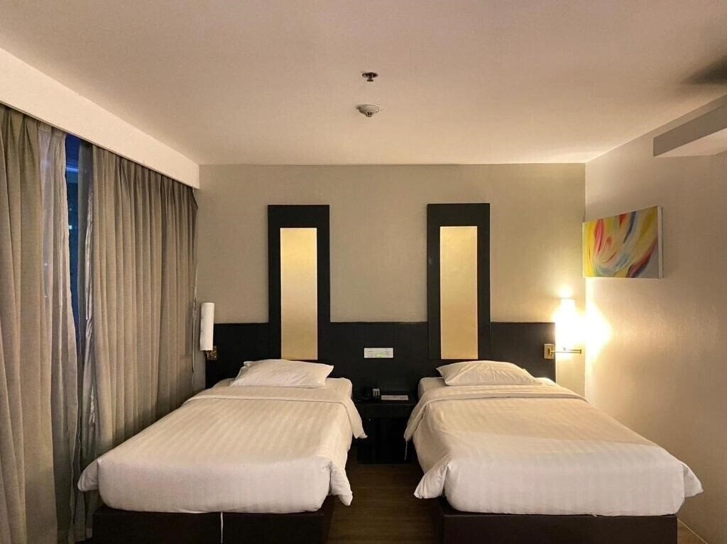 Картинка Gold Orchid Bangkok 3*
