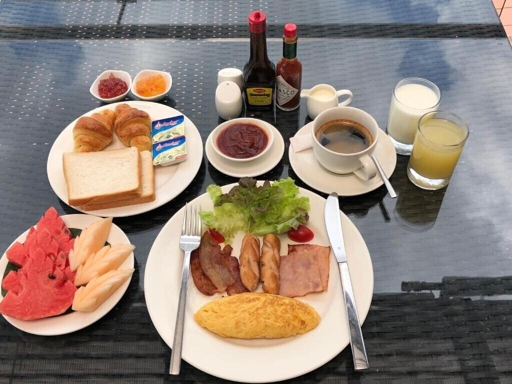 Фотографія Hotel Royal Bangkok @Chinatown 4*