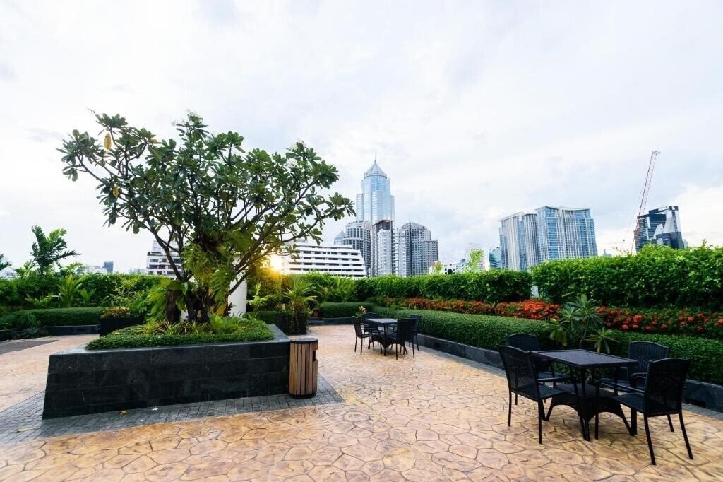 Изображение Lohas Suites Sukhumvit By Superhotel Japan 4*