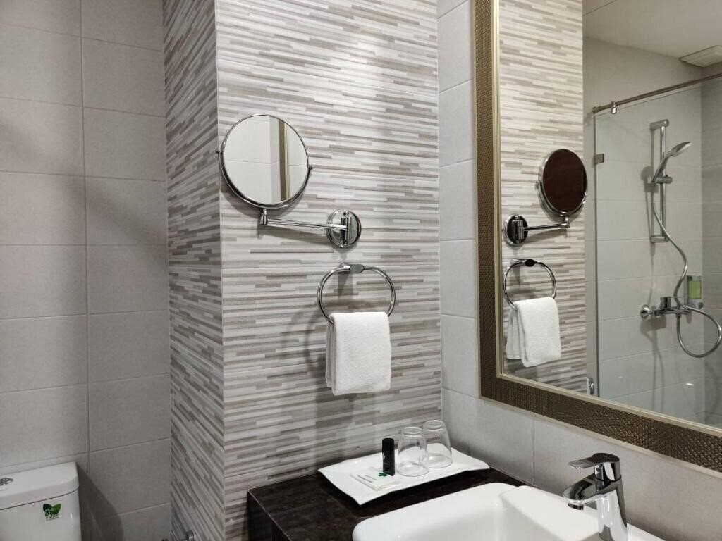 Фотографія Mac Boutique Suites 3*