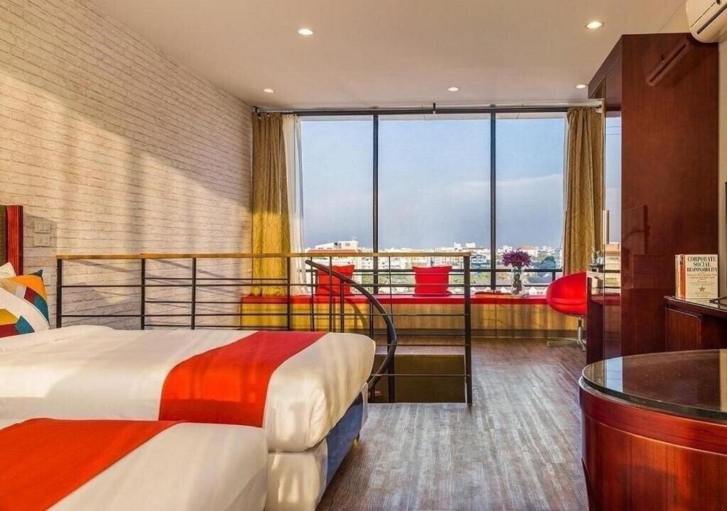 Фото Ratchada Point Hotel 3*