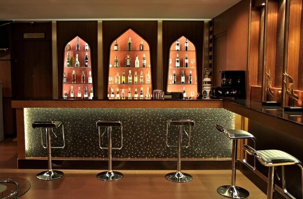 Зображення Suvarnabhumi Suite 4*