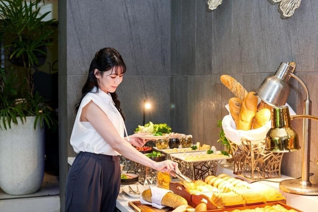 Картинка Tk Palace Hotel & Convention 3*