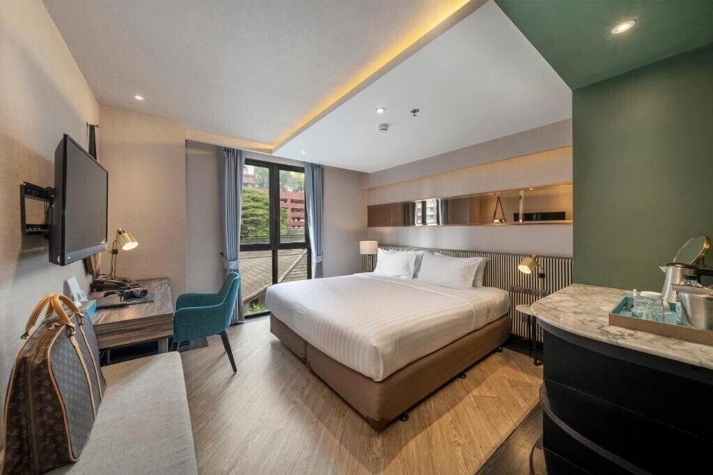 Фото Vince Hotel Pratunam 4*