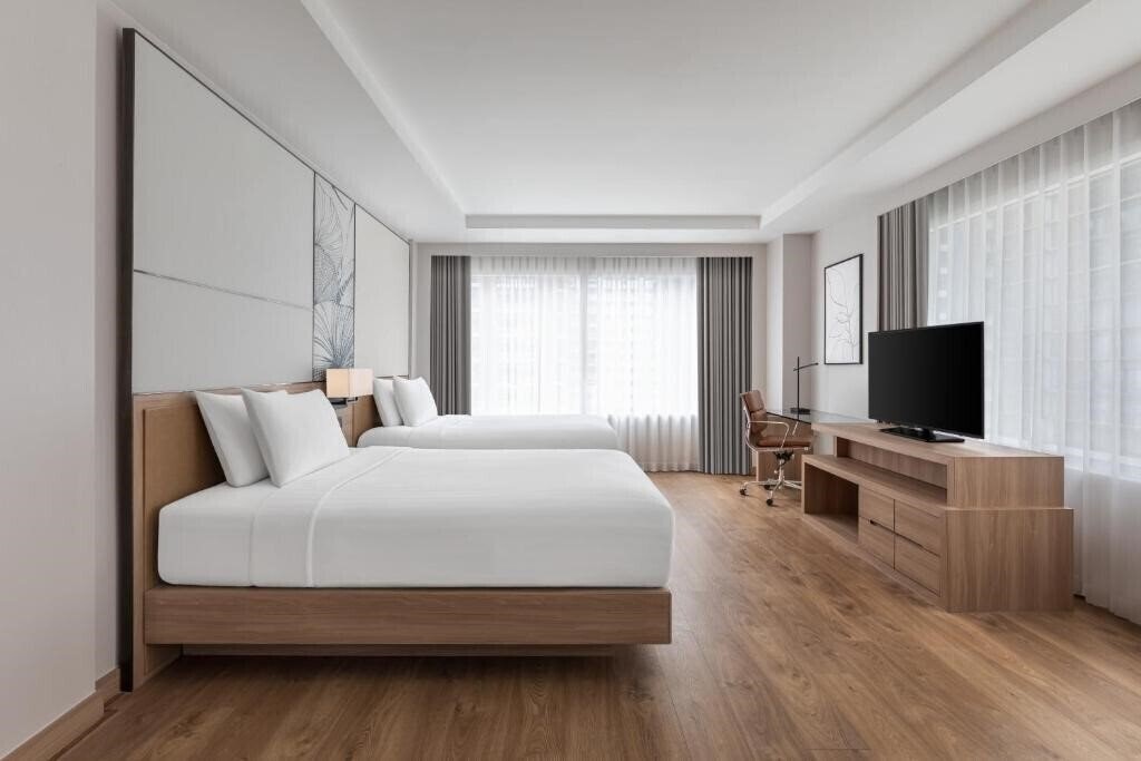 Фотографія Courtyard Marriott 5*